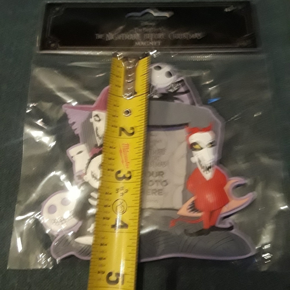 Disney NBC Magnet Frame - Picture 2 of 3